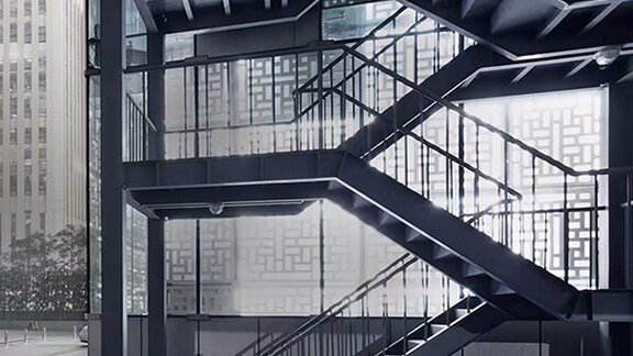 Parking lot stairwell outside a commercial building