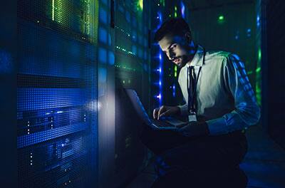 bts_tabpanel_industrypage_datacenter_monitoring